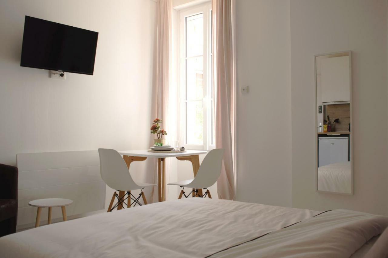생나제르 Studio Calme, Lumineux, Wifi, 1.5 Km Du Front De Mer 아파트 외부 사진